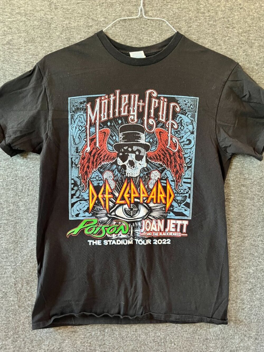Def Leppard Motley Crue Poison Joan Jett The Stadium Tour 2022 concert tshirt M